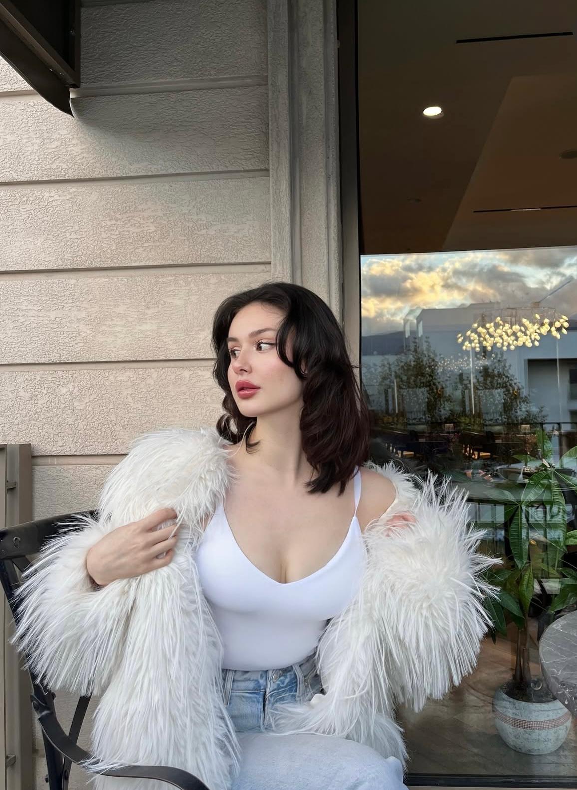 Karaburun Akıllı Partner Escort Kıymet