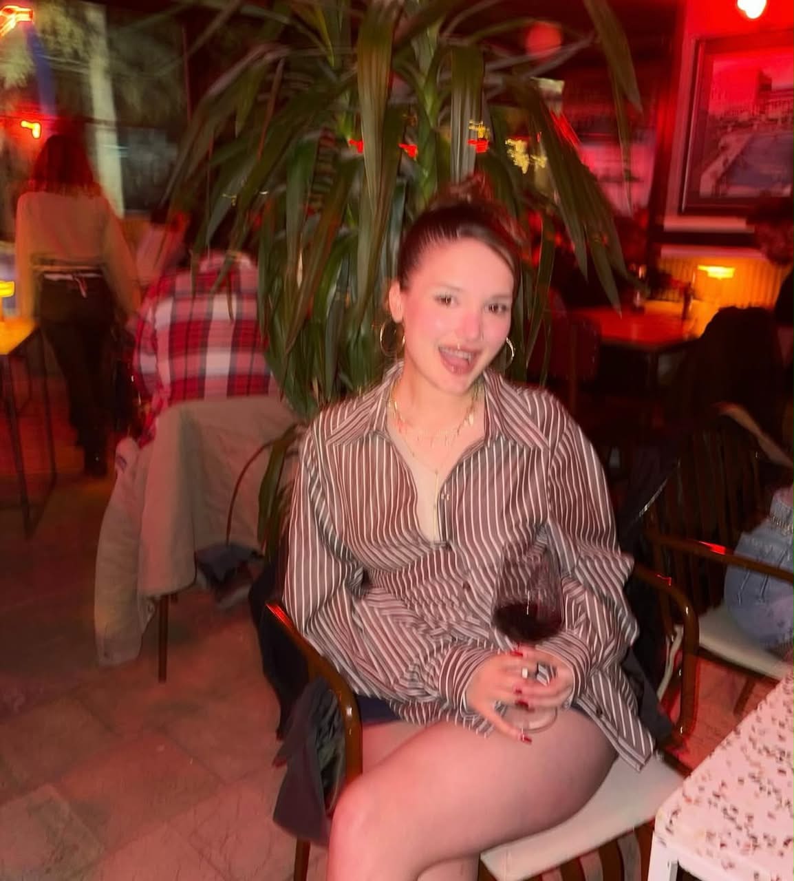 Yukarıçöplü Hayalperest Kadın Escort Bayan Evrim